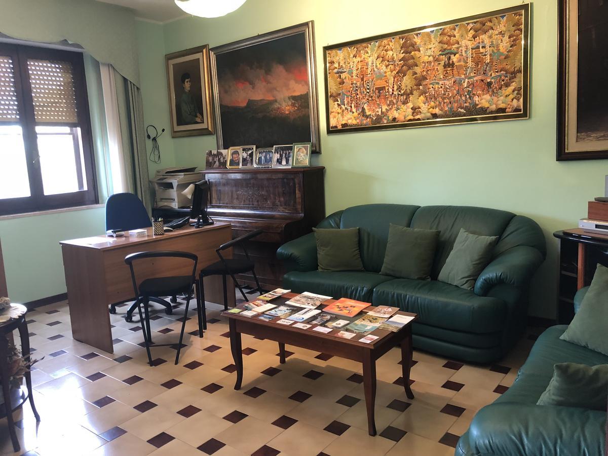 B&B Su Fassoi Santa Giusta Extérieur photo